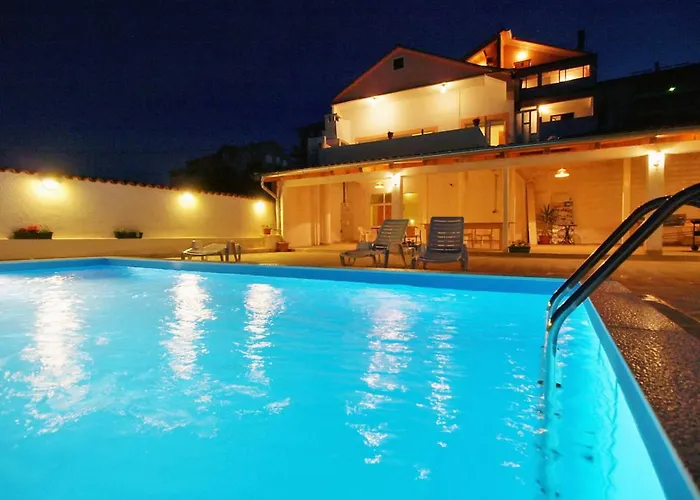 Zdenko-3 By Interhome * Kali